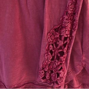 Free People Tops - Free People long sleeve tee. Free People Tops - Free People long sleeve tee.